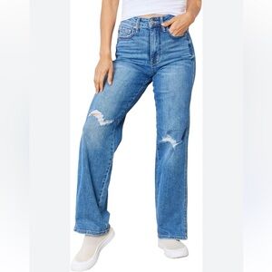 Judy Blue | medium wash 90’s high rise straight distressed jeans Sz 30